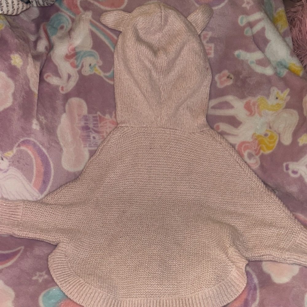 Cat & Jack Beige Hooded Sweater Poncho - Picture 5 of 5